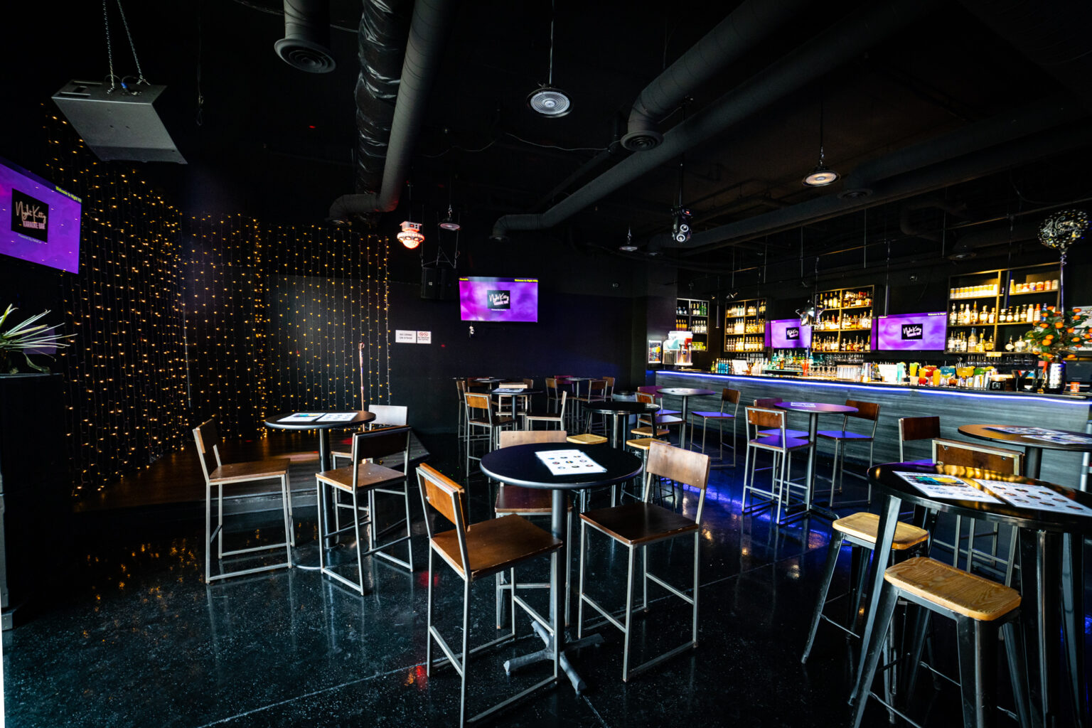 Bar photo 2